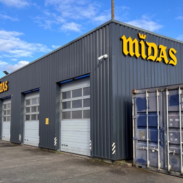 Déploiement nouvelle identité visuelle MIDAS FRANCE - Univers Enseignes (12)