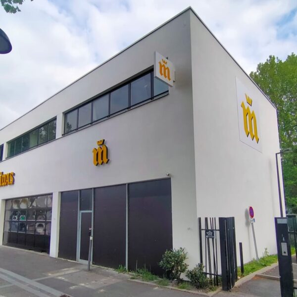 Déploiement nouvelle identité visuelle MIDAS FRANCE - Univers Enseignes (4)